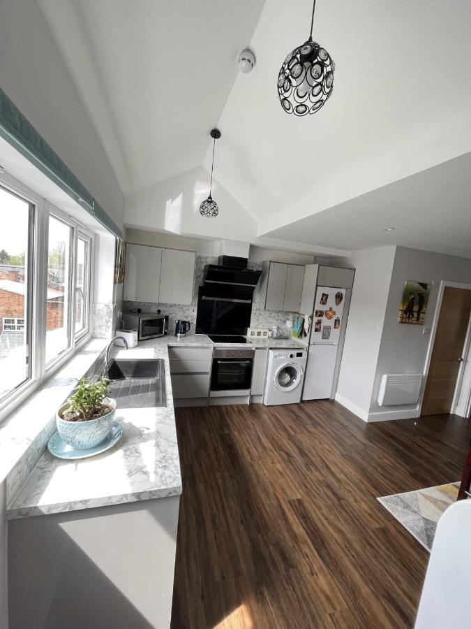 Moseley Village Apartments Birmingham Exterior photo